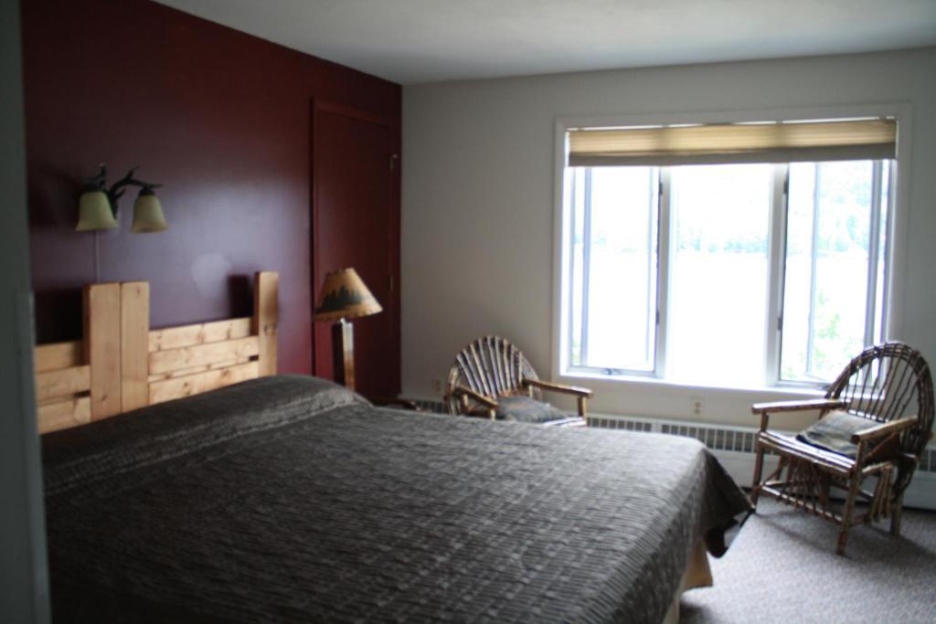 The Big Moose Inn Room photo